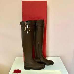 NIB Valentino Garavani RUNWAY Over the Knee Boots